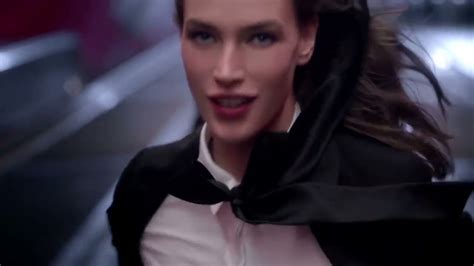 mon paris yves saint laurent TV Spot pubblicitario '' 